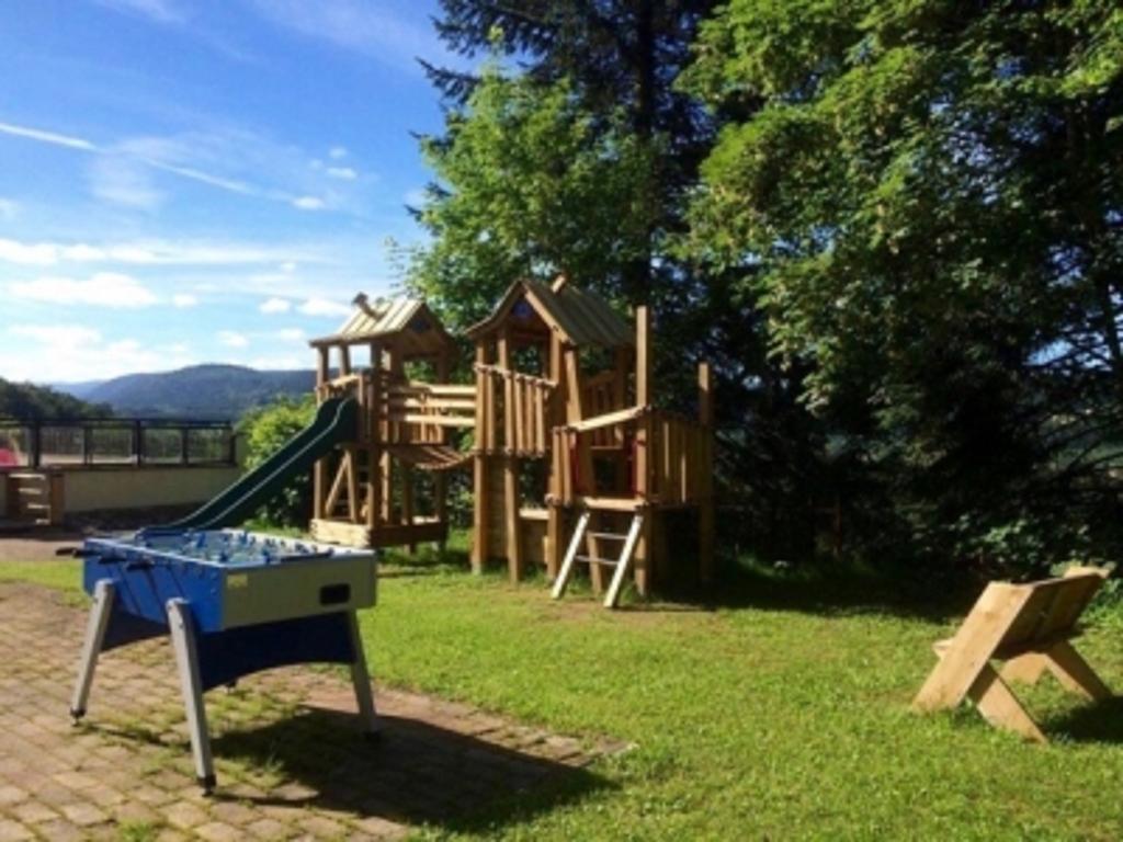 Camping Du Chateau Granges-sur-Vologne المظهر الخارجي الصورة